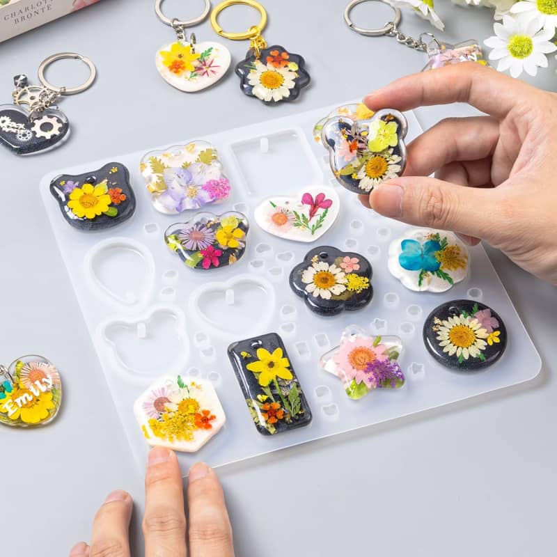 Keychain Resin Molds Silicone with Hole, 16 Cavities Resin Jewelry Mold for Keychain Pendant Jewelry Making